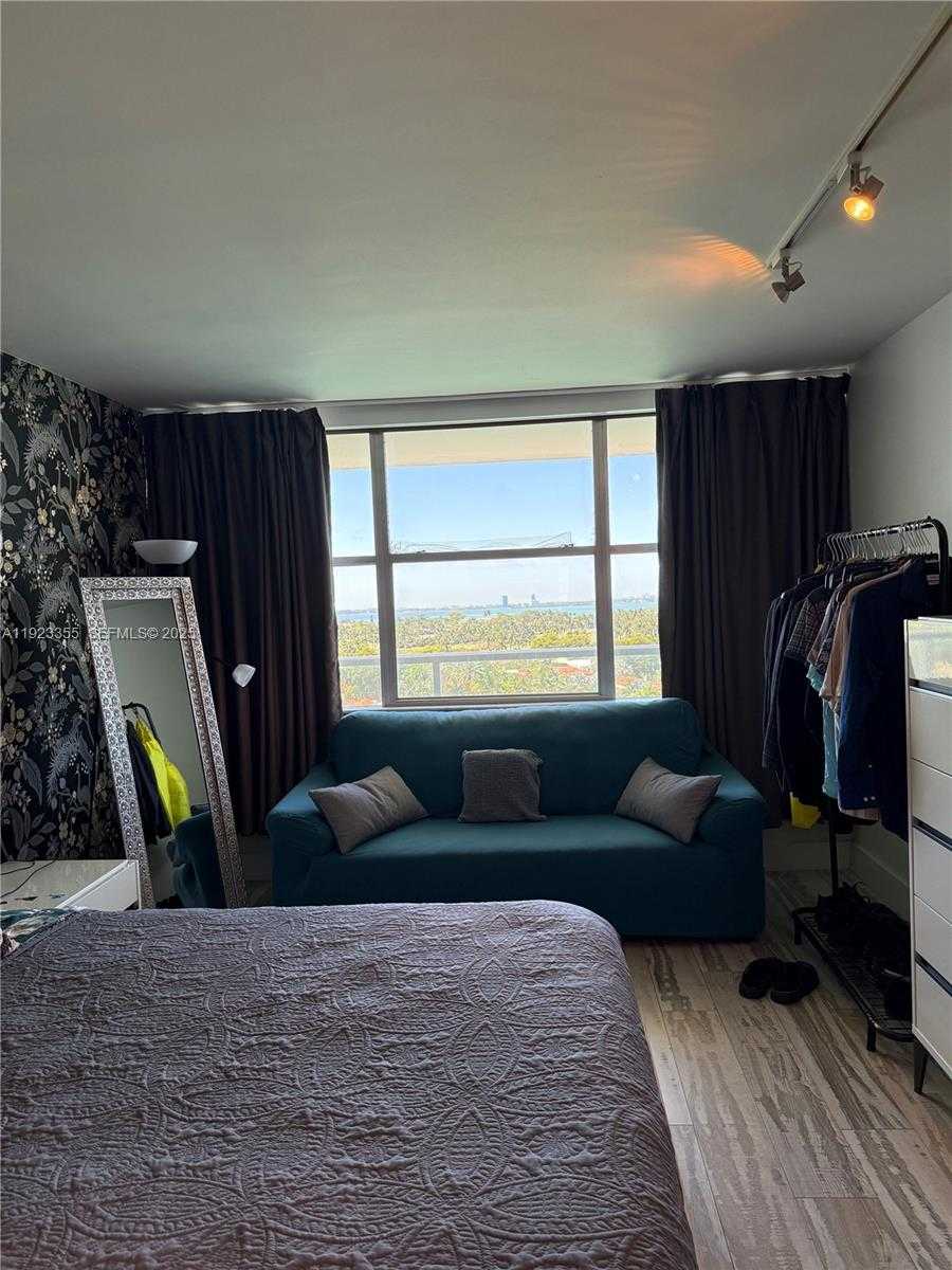 Small Image of 5750 COLLINS AVE #11D, Miami Beach Number 39