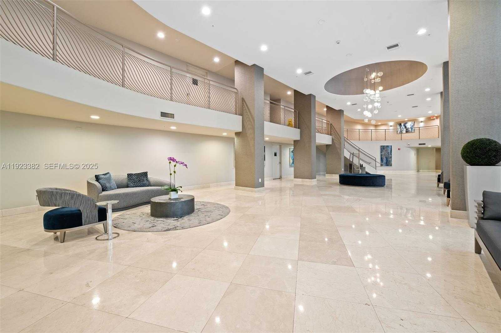 Imagen de Pequeño Objeto