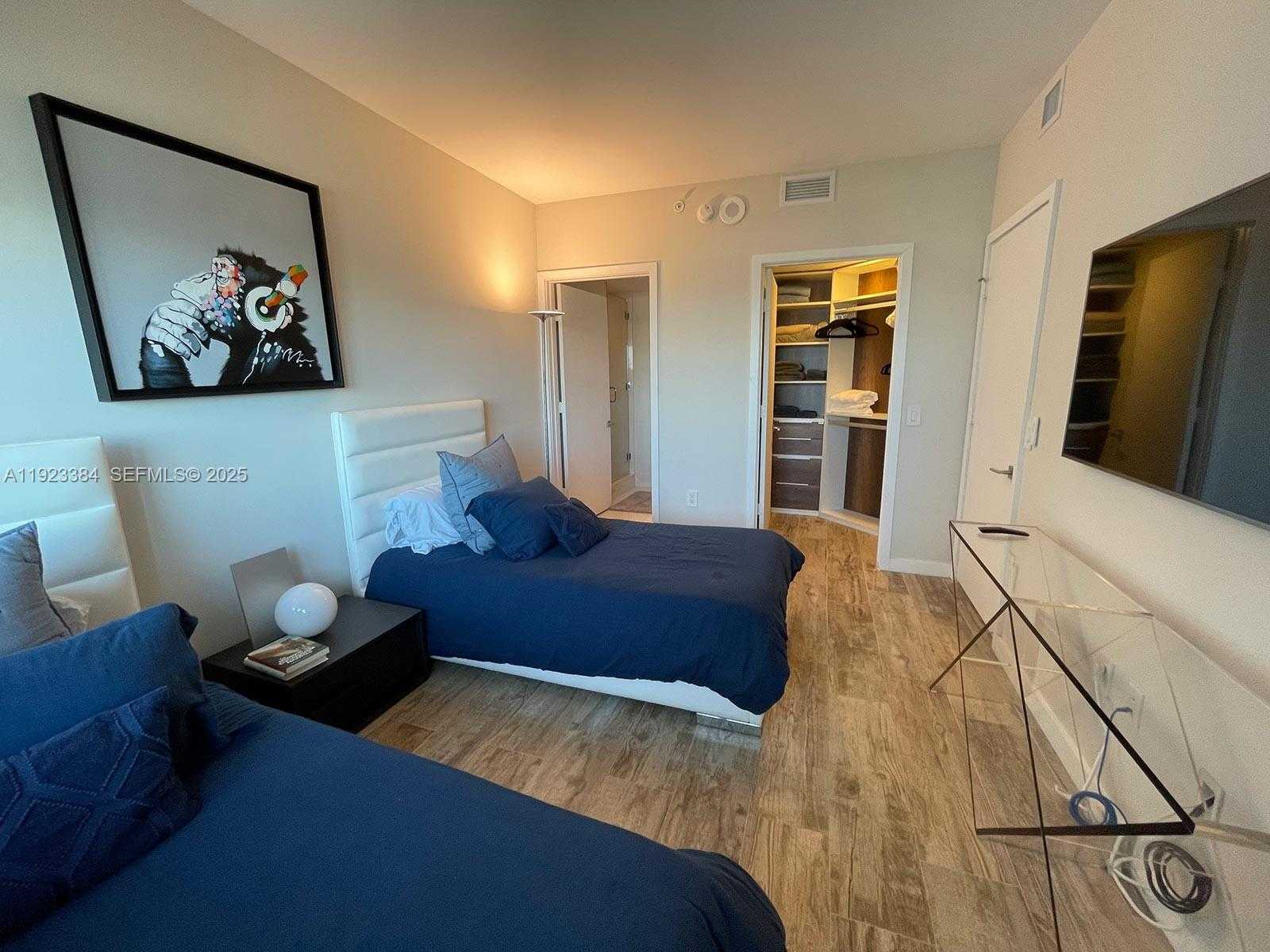 Small Image of 650 NORTH EAST 32ND ST #3005, Miami Number 17