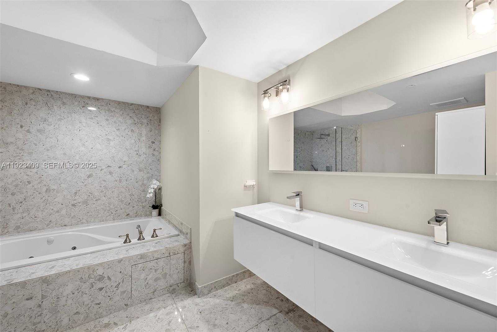 Small Image of 9595 COLLINS AVE #N10F, Surfside Number 21