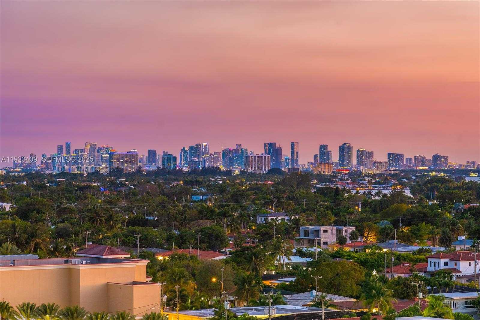 Small Image of 9595 COLLINS AVE #N10F, Surfside Number 46