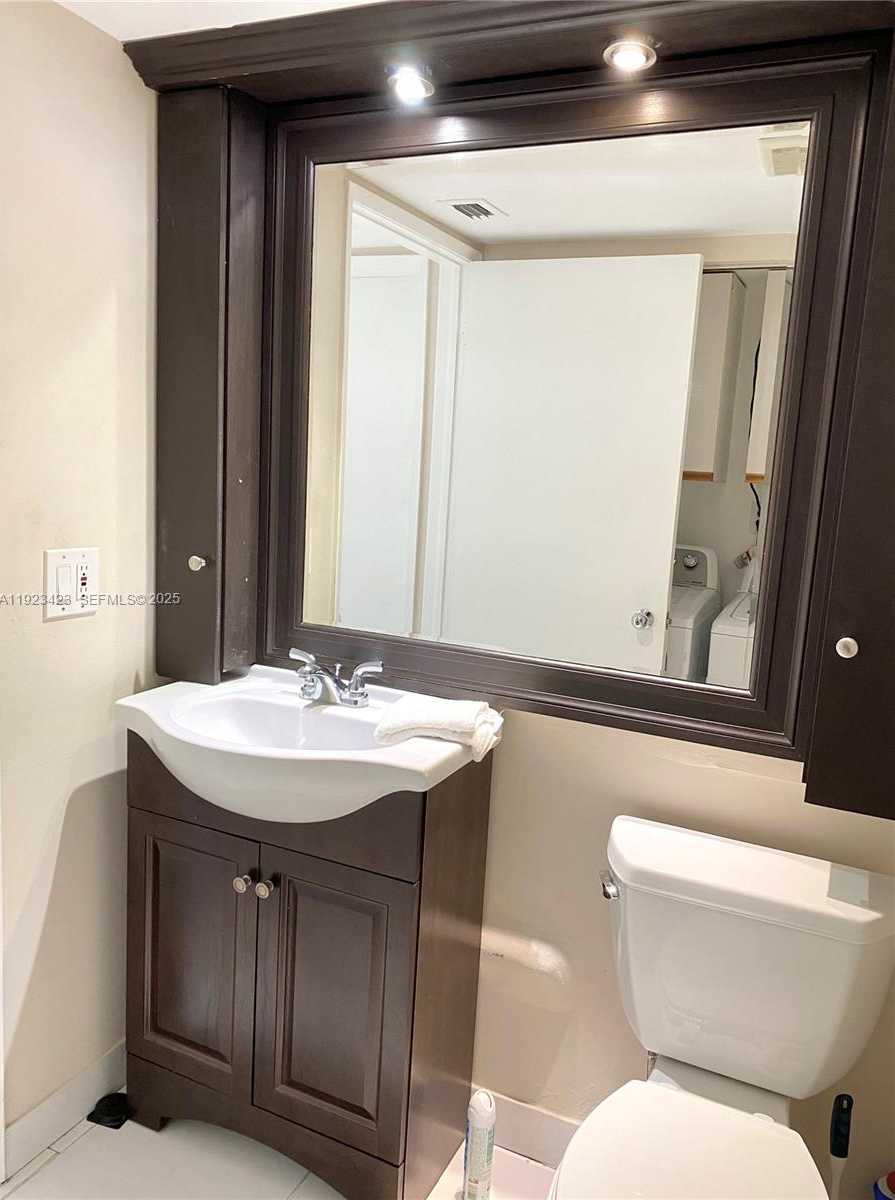 Imagen de Pequeño Objeto