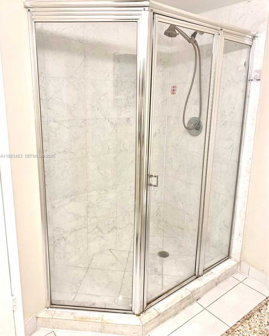 Imagen de Pequeño Objeto