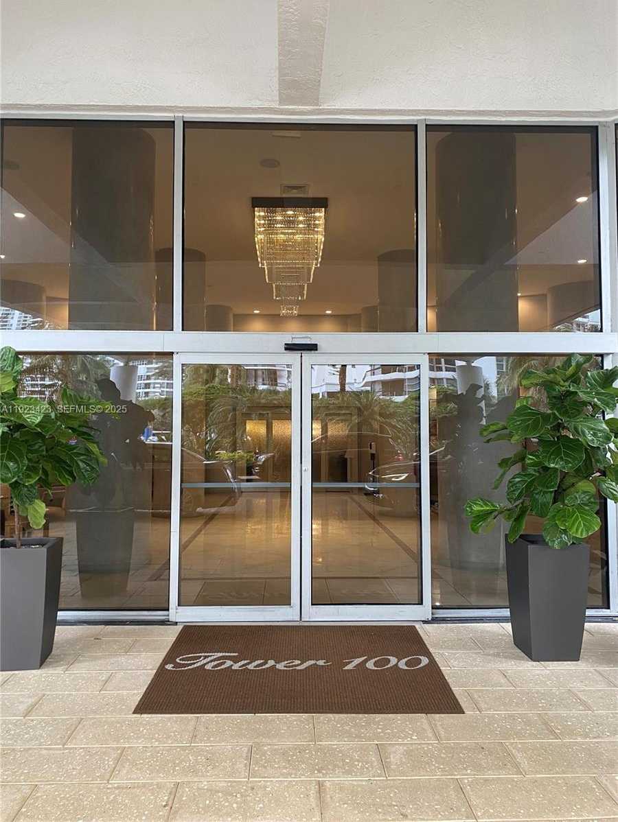 Imagen de Pequeño Objeto