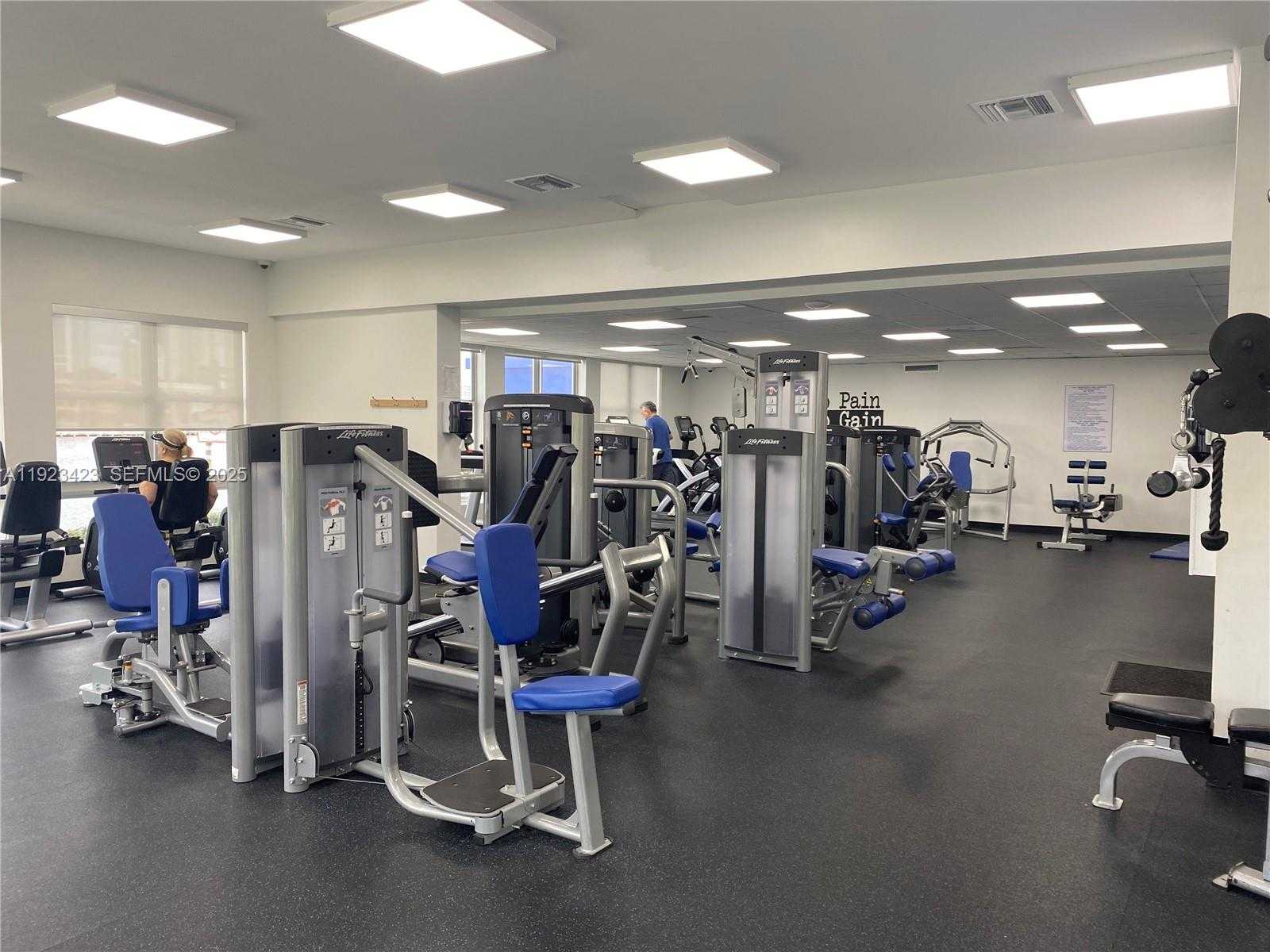 Imagen de Pequeño Objeto