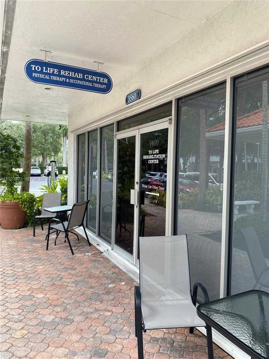 Imagen de Pequeño Objeto