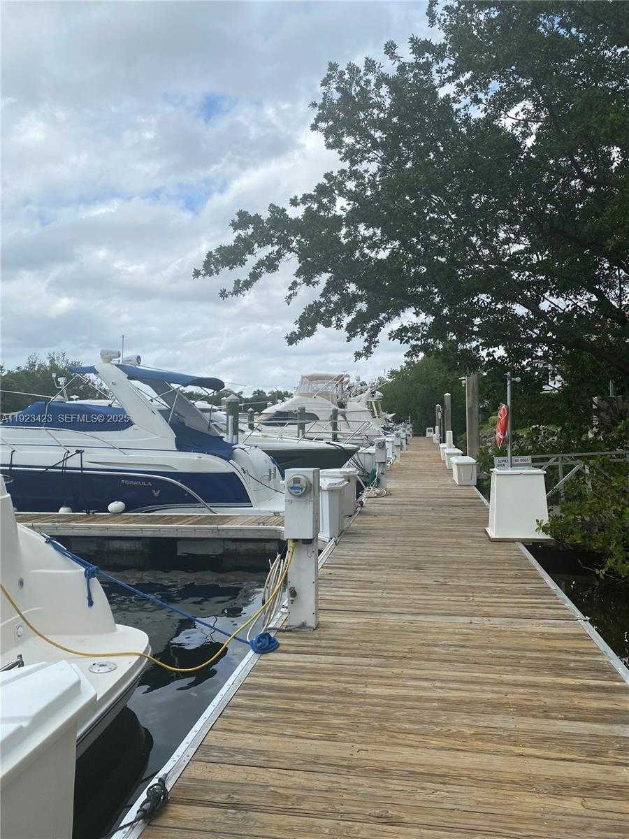 Imagen de Pequeño Objeto