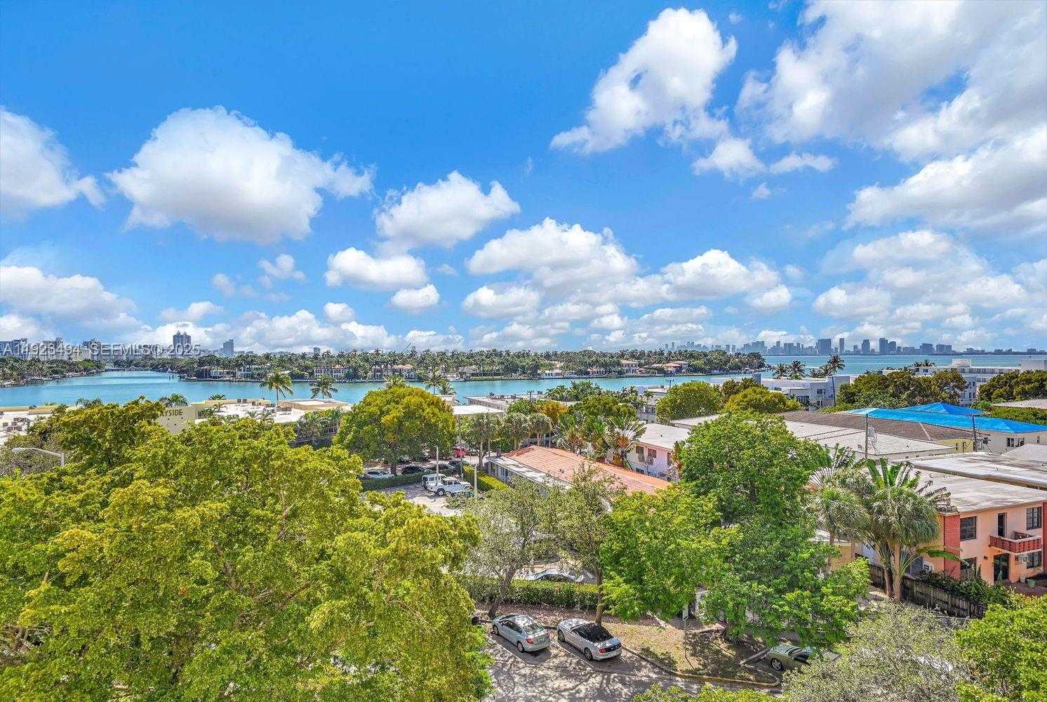 Small Image of 6900 BAY DR #6B, Miami Beach Number 21