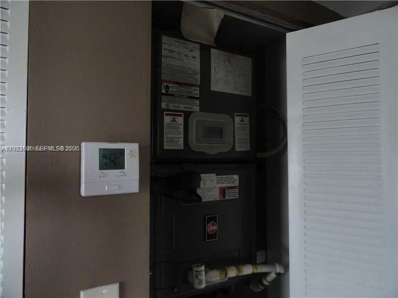 Small Image of 16410 MIAMI DR #504, North Miami Beach Number 7