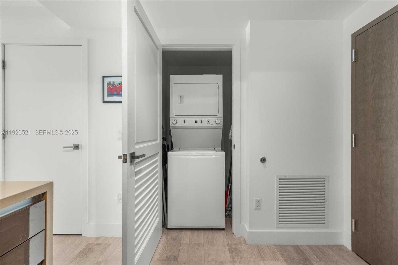 Small Image of 1080 BRICKELL AVE #3602, Miami Number 19