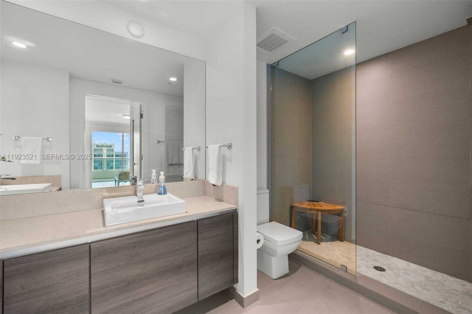 Small Image of 1080 BRICKELL AVE #3602, Miami Number 31