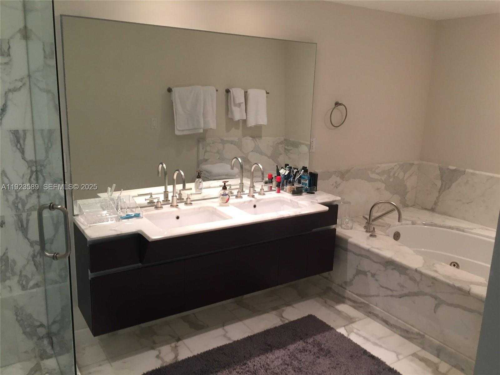 Small Image of 2627 SOUTH BAYSHORE DR #1208, Miami Number 6