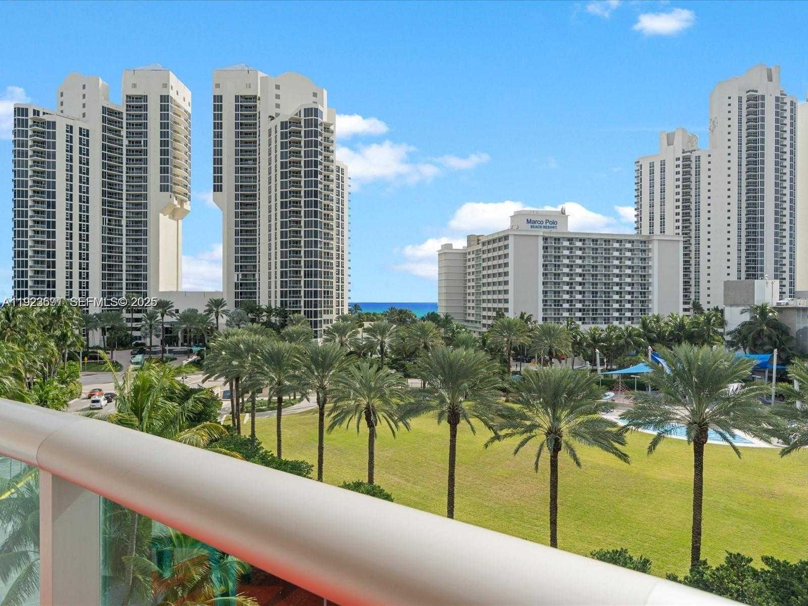 Small Image of 19370 EAST COLLINS AVE #625, Sunny Isles Beach Number 11