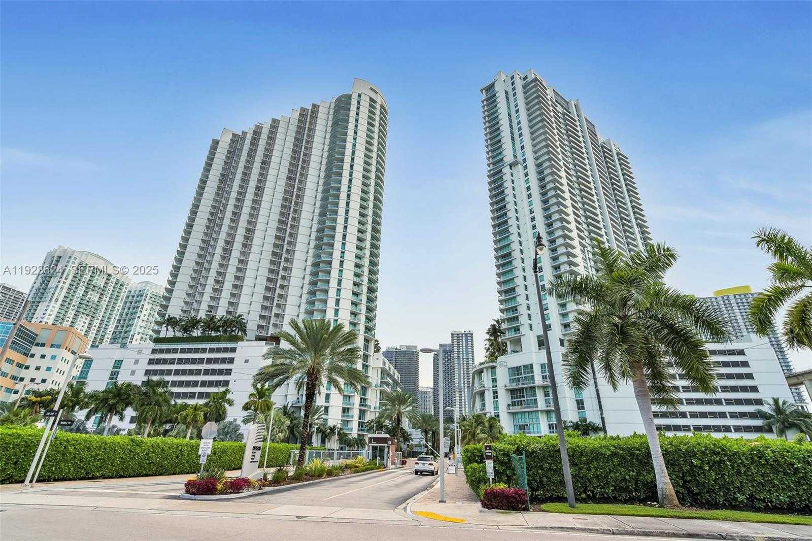 Imagen de Pequeño Objeto