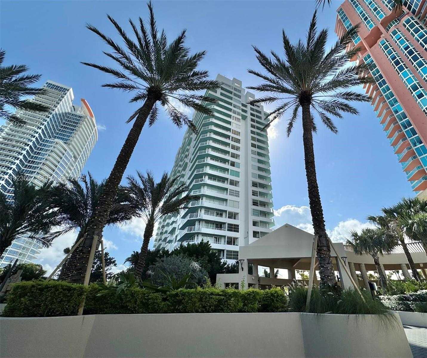 Small Image of 400 SOUTH POINTE DR #1610, Miami Beach Number 14