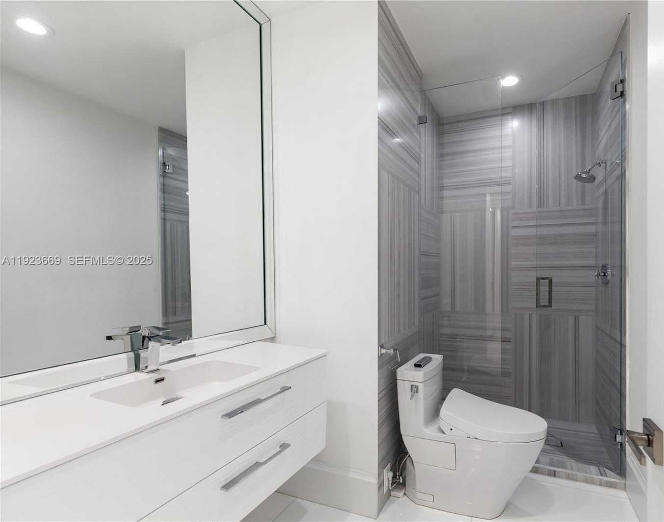 Small Image of 17875 COLLINS AVE #PH4701, Sunny Isles Beach Number 49