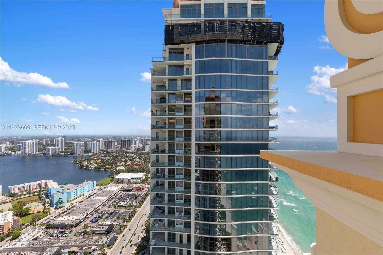 Small Image of 17875 COLLINS AVE #PH4701, Sunny Isles Beach Number 67