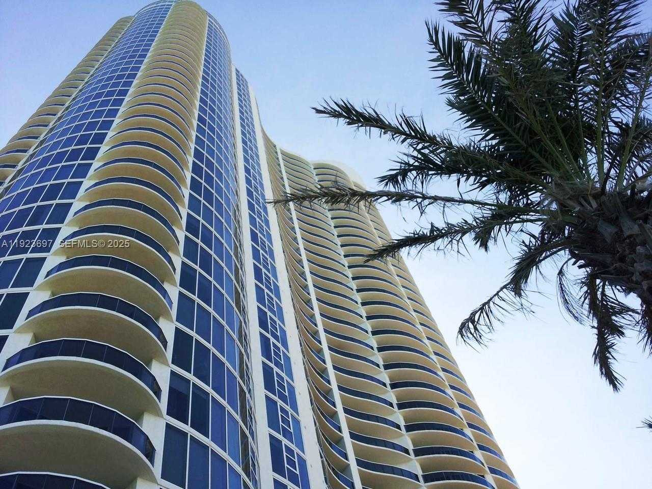Small Image of 17201 COLLINS AVE #1009, Sunny Isles Beach Number 1