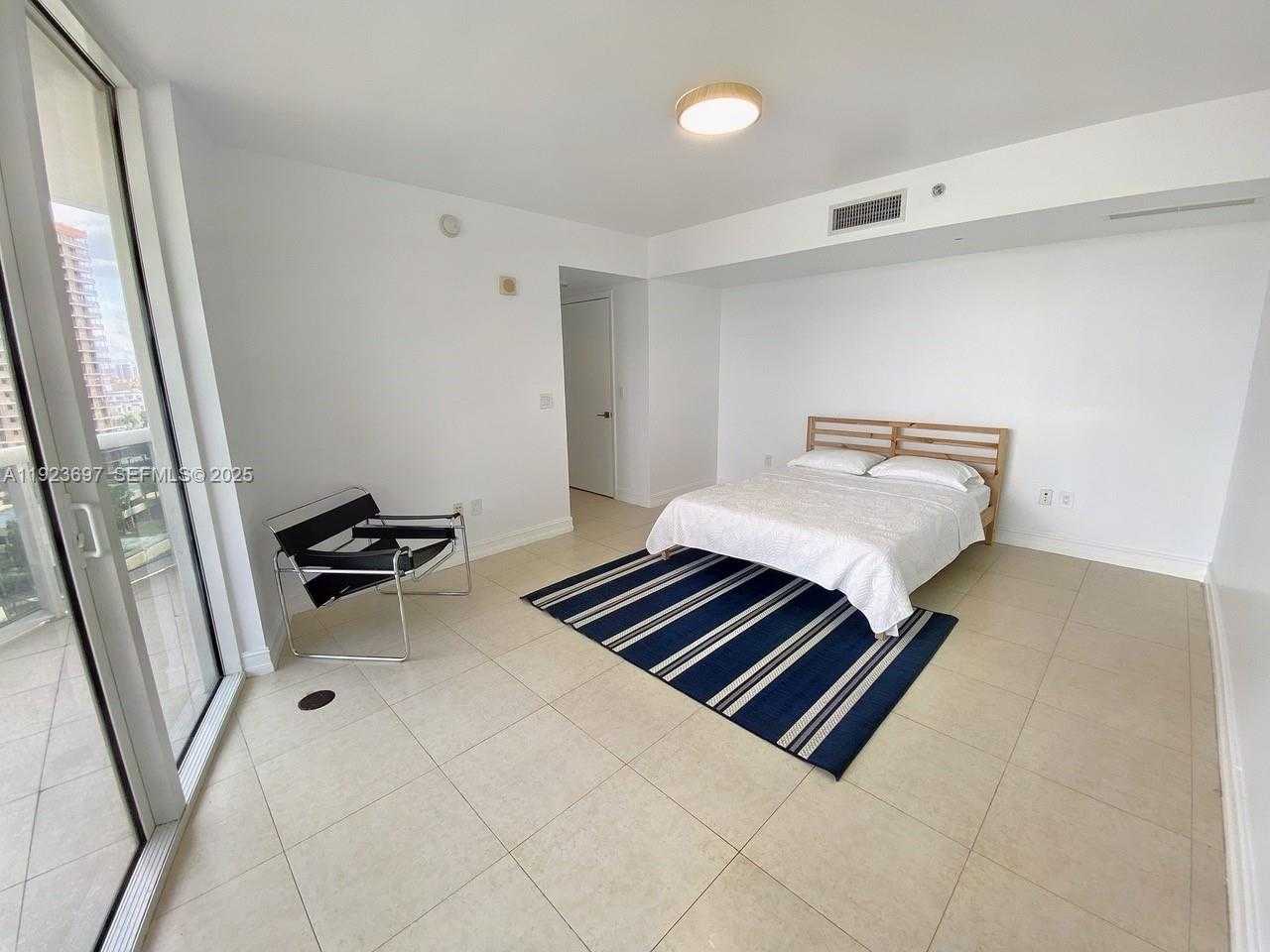 Small Image of 17201 COLLINS AVE #1009, Sunny Isles Beach Number 12