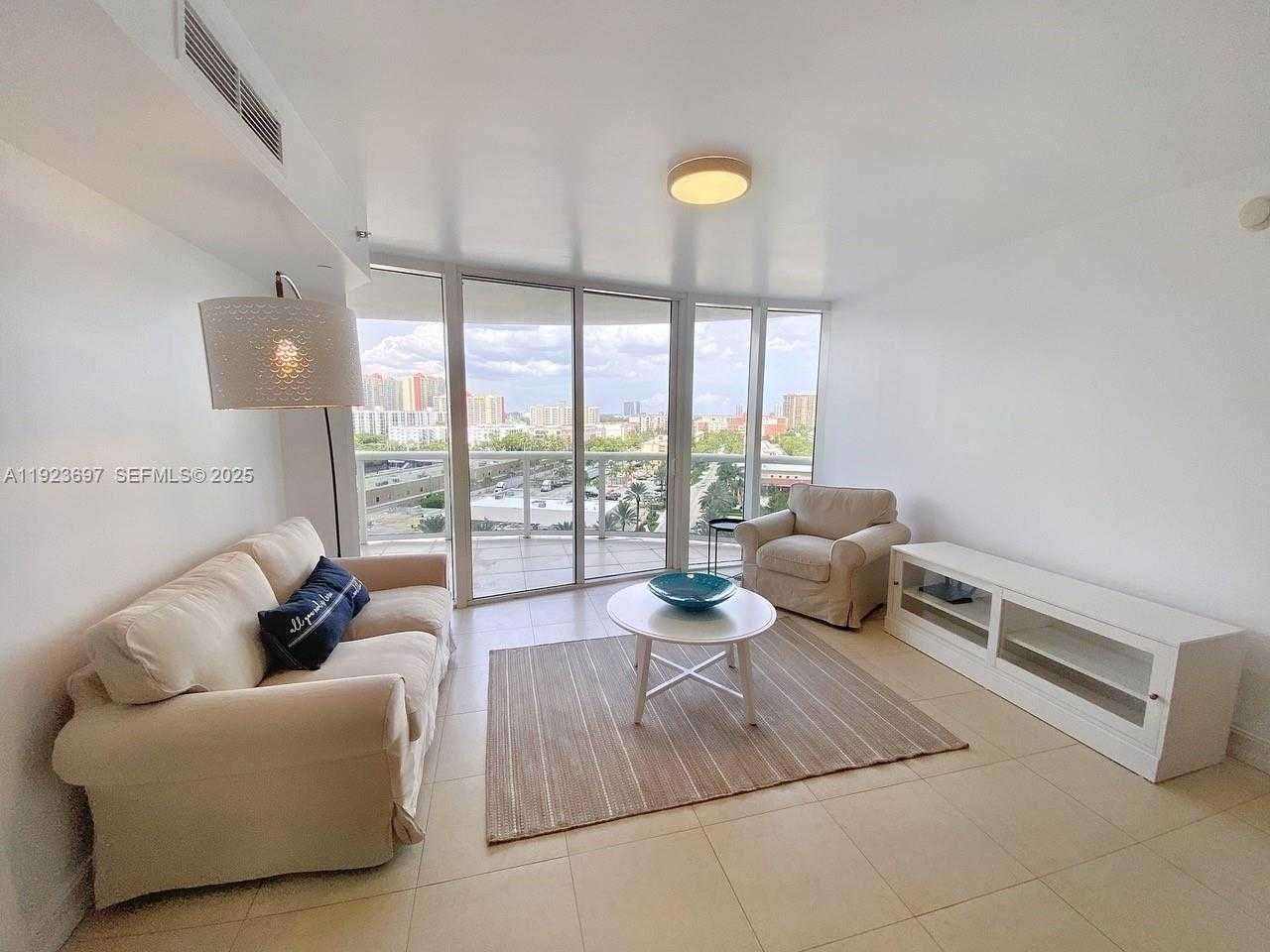 Small Image of 17201 COLLINS AVE #1009, Sunny Isles Beach Number 2