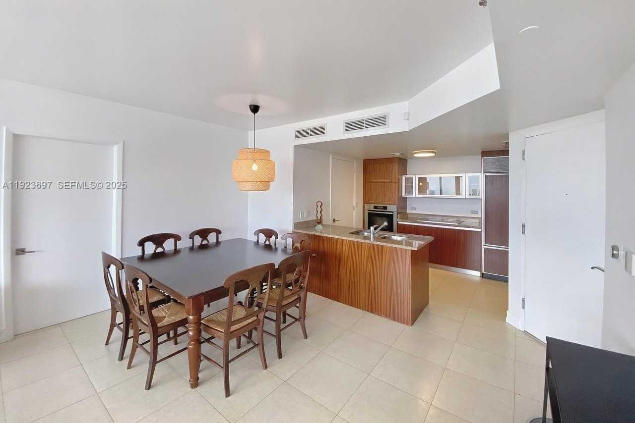 Small Image of 17201 COLLINS AVE #1009, Sunny Isles Beach Number 5