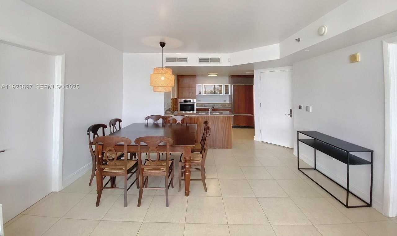 Small Image of 17201 COLLINS AVE #1009, Sunny Isles Beach Number 6