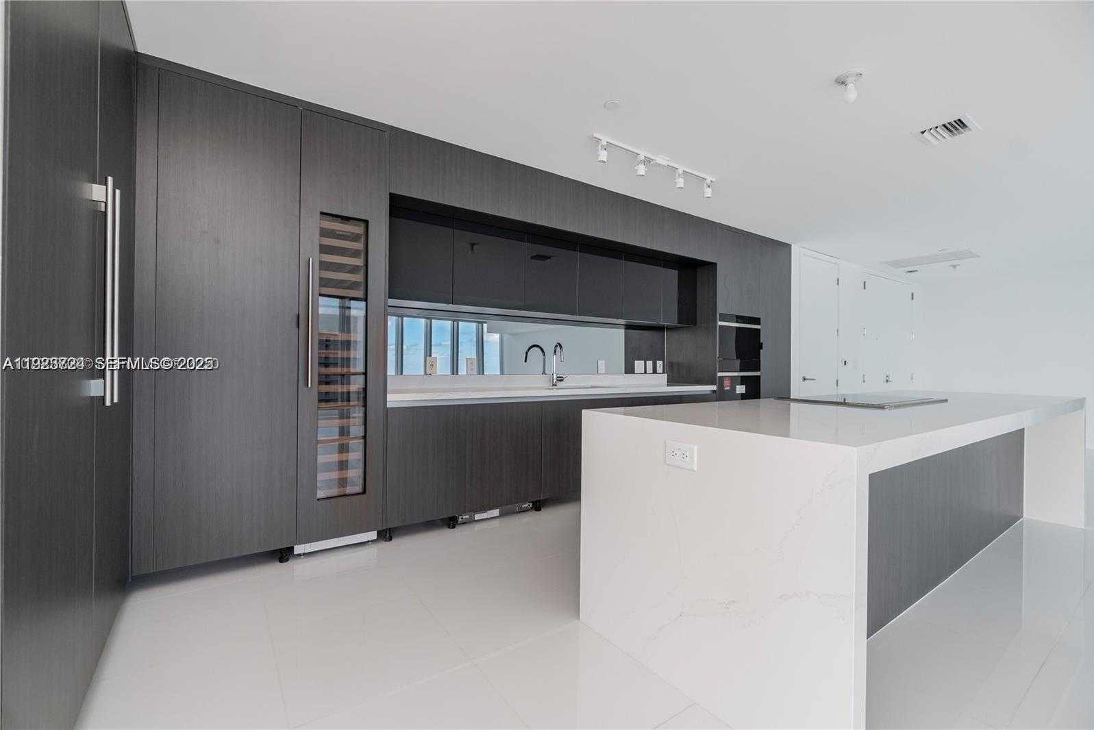 Small Image of 851 NORTH EAST 1ST AVE #4911, Miami Number 5