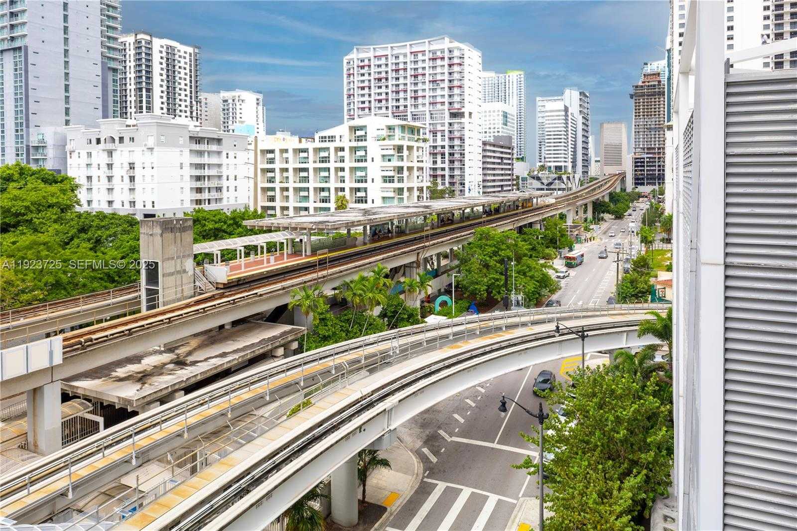 Small Image of 1111 SOUTH WEST 1ST AVE #2614-N, Miami Number 19