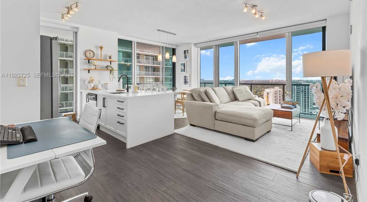 Small Image of 1111 SOUTH WEST 1ST AVE #2614-N, Miami Number 2