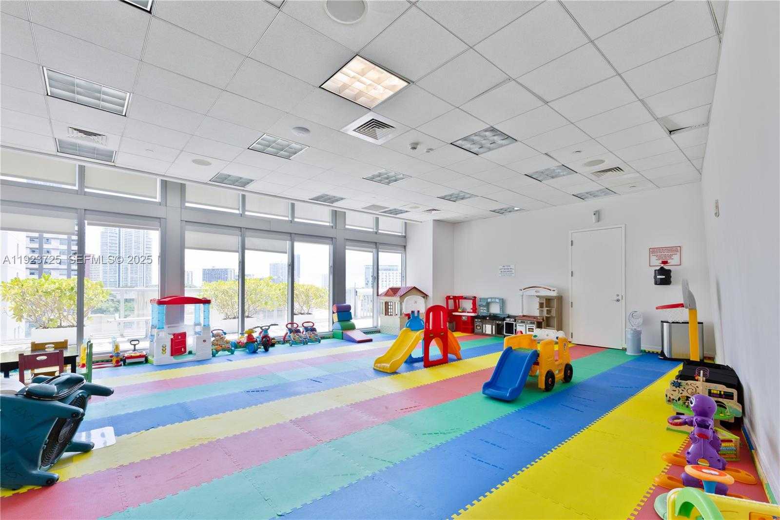 Small Image of 1111 SOUTH WEST 1ST AVE #2614-N, Miami Number 26