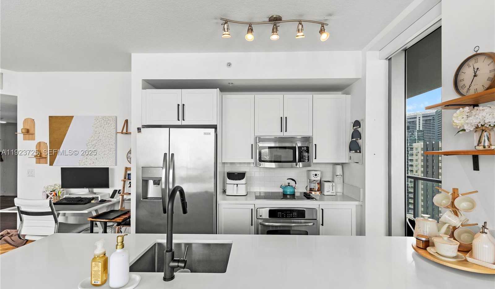 Small Image of 1111 SOUTH WEST 1ST AVE #2614-N, Miami Number 6