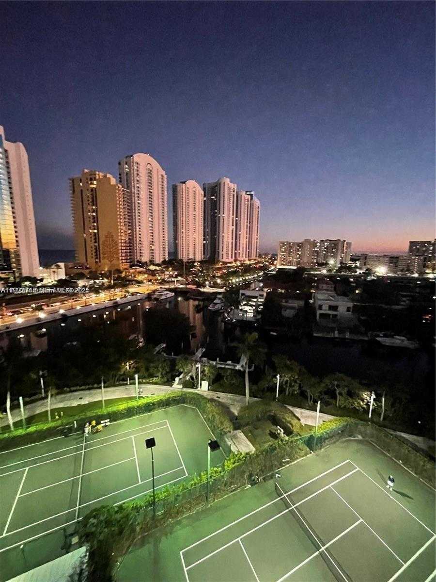 Small Image of 16400 COLLINS AVE #942, Sunny Isles Beach Number 28