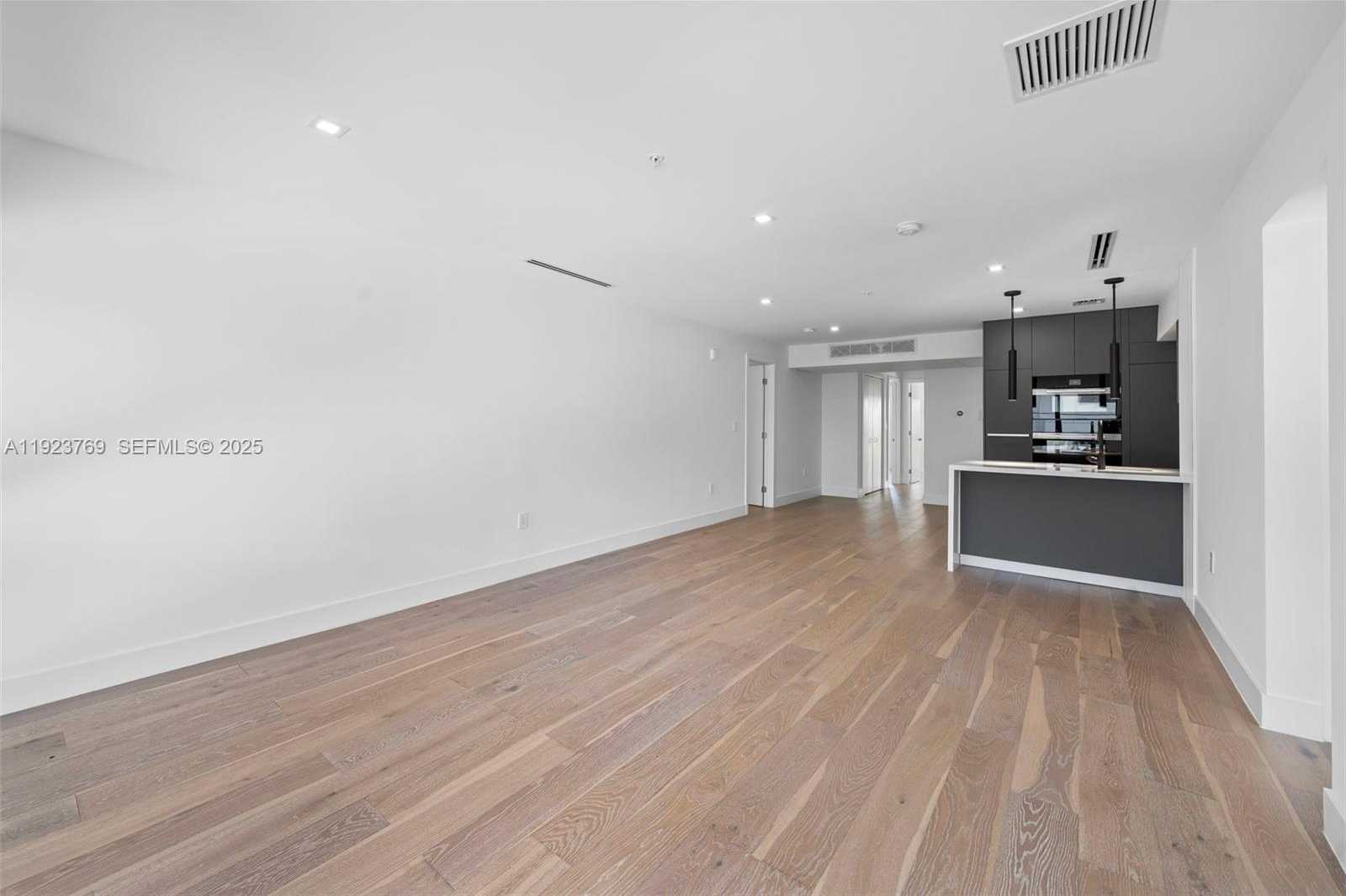 Imagen de Pequeño Objeto