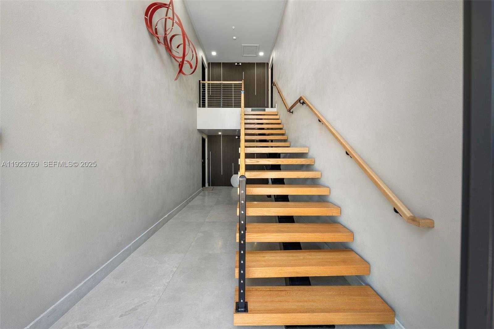 Imagen de Pequeño Objeto