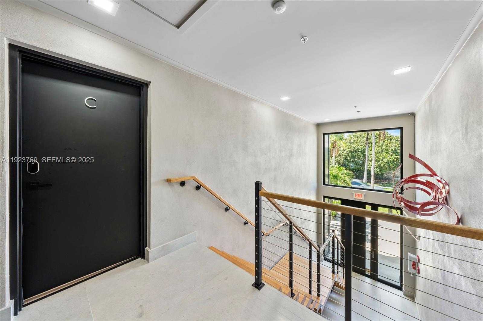 Imagen de Pequeño Objeto