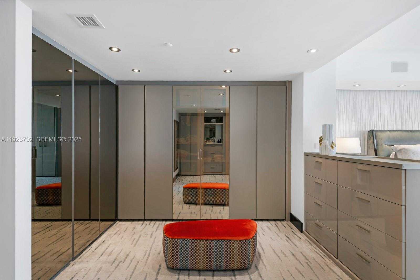 Small Image of 400 ALTON RD #3503, Miami Beach Number 19