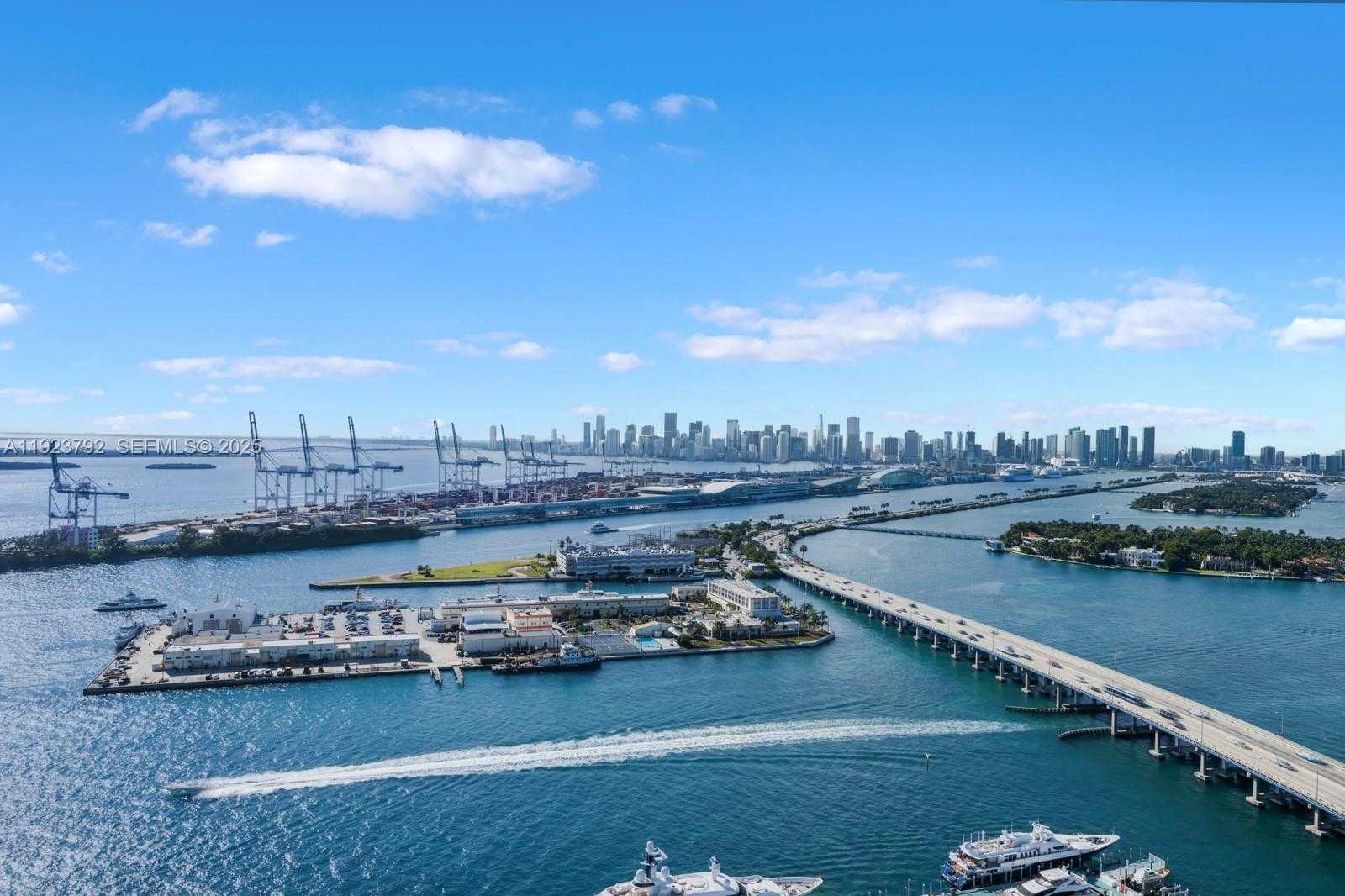 Small Image of 400 ALTON RD #3503, Miami Beach Number 2