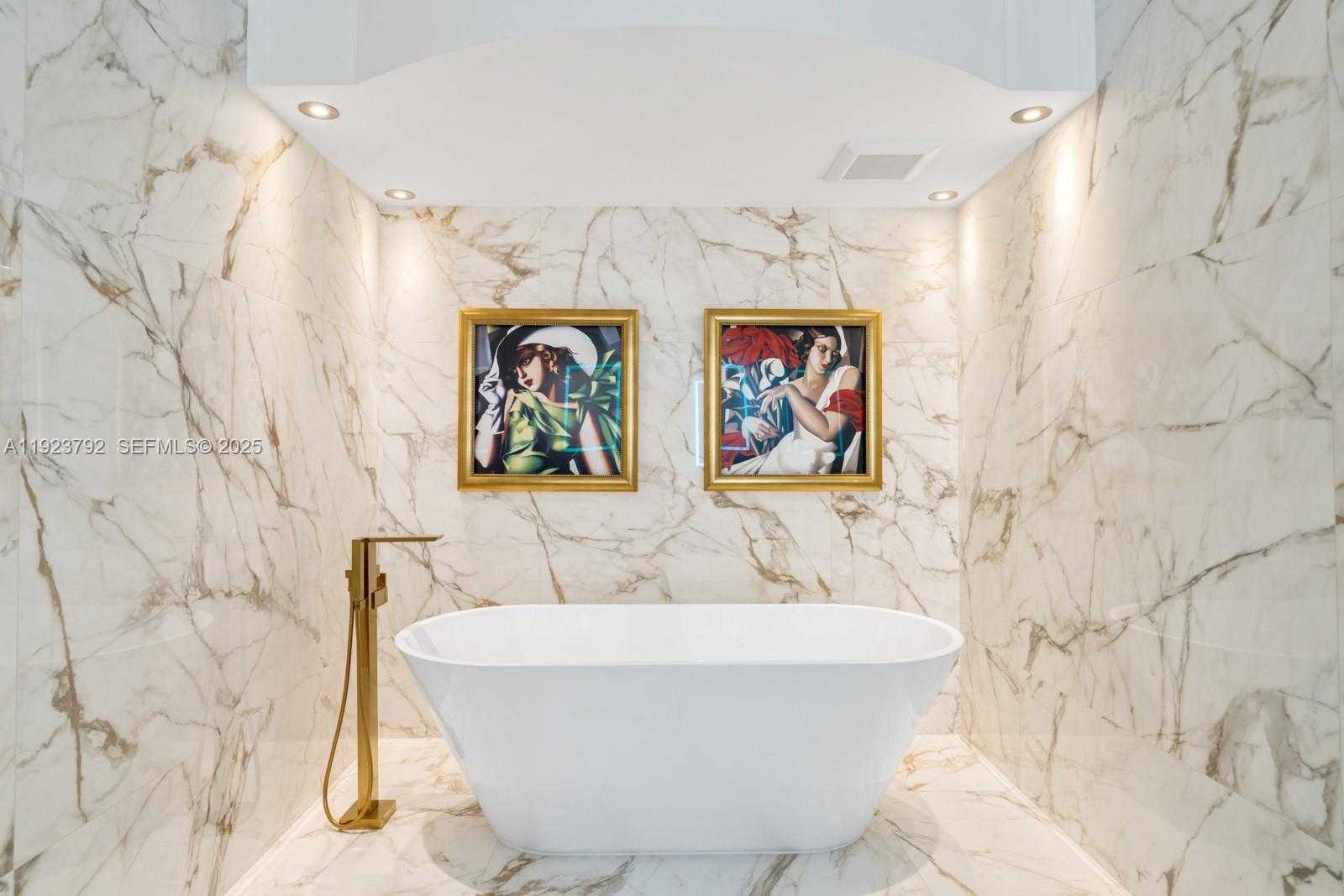 Small Image of 400 ALTON RD #3503, Miami Beach Number 21