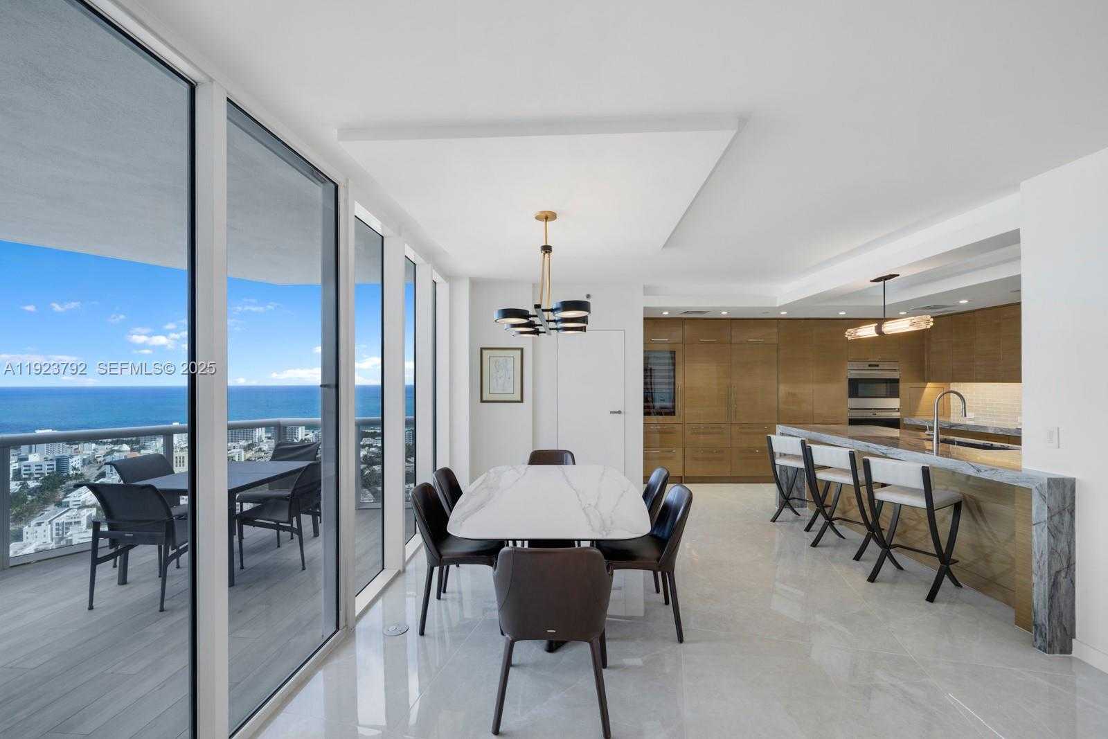 Small Image of 400 ALTON RD #3503, Miami Beach Number 9