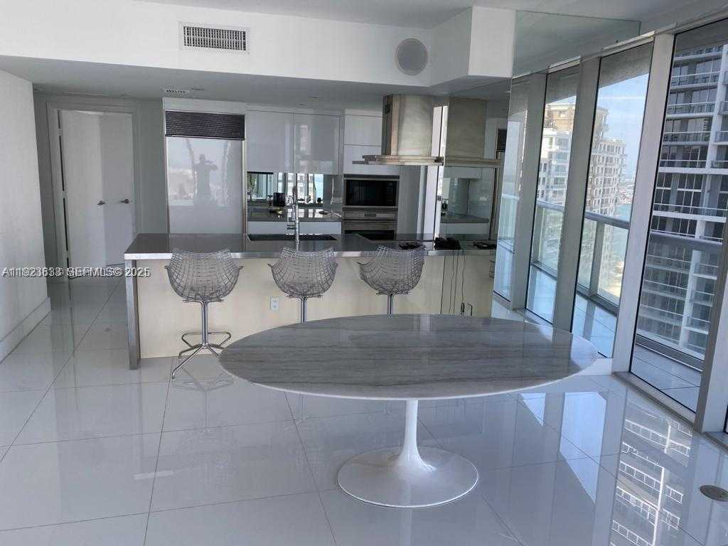 Small Image of 495 BRICKELL AVE #2902, Miami Number 7