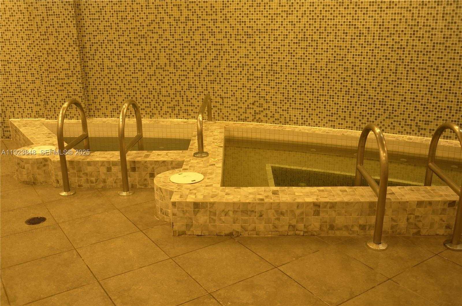 Imagen de Pequeño Objeto