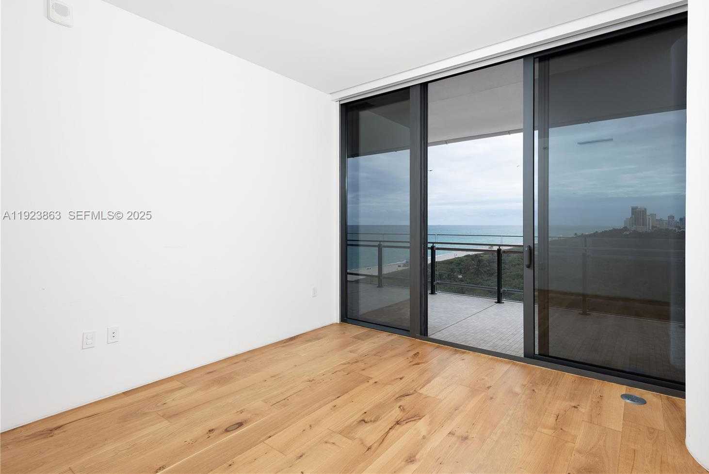 Small Image of 8701 COLLINS AVE #902, Miami Beach Number 17