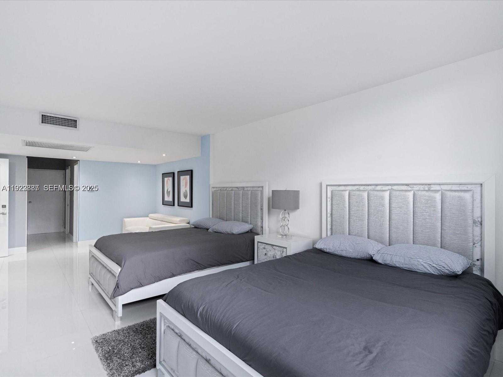 Small Image of 19370 EAST COLLINS AVE #627, Sunny Isles Beach Number 10