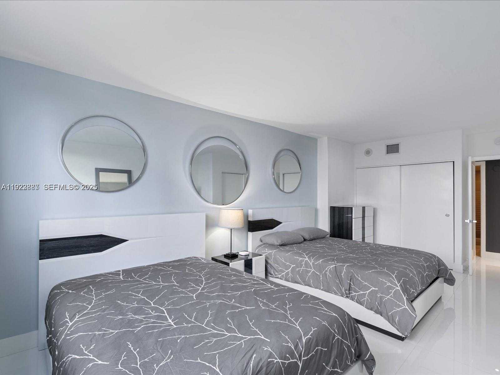 Small Image of 19370 EAST COLLINS AVE #627, Sunny Isles Beach Number 11