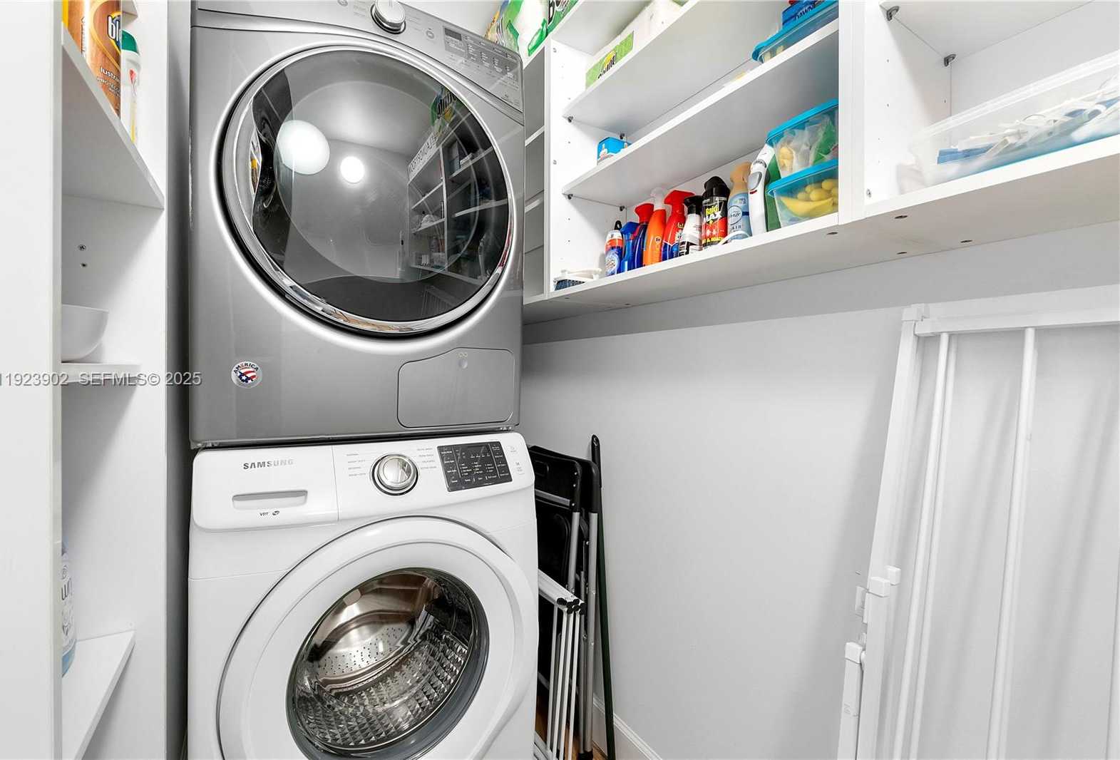 Small Image of 1800 COLLINS AVE #11B, Miami Beach Number 11