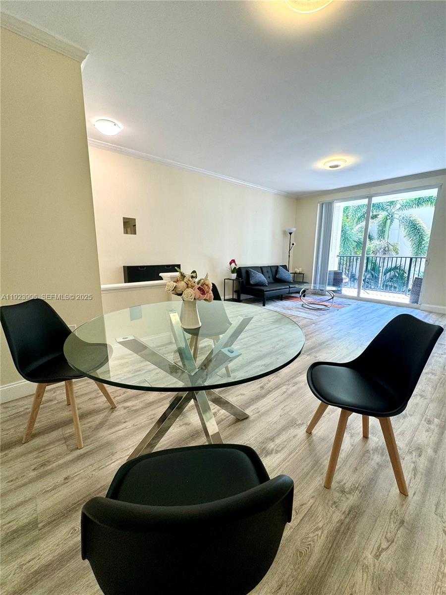 Small Image of 17150 NORTH BAY RD #2419, Sunny Isles Beach Number 2