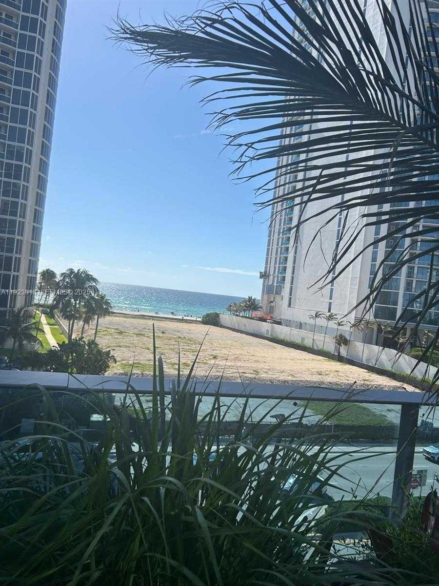Small Image of 17550 COLLINS AVE #1204, Sunny Isles Beach Number 12