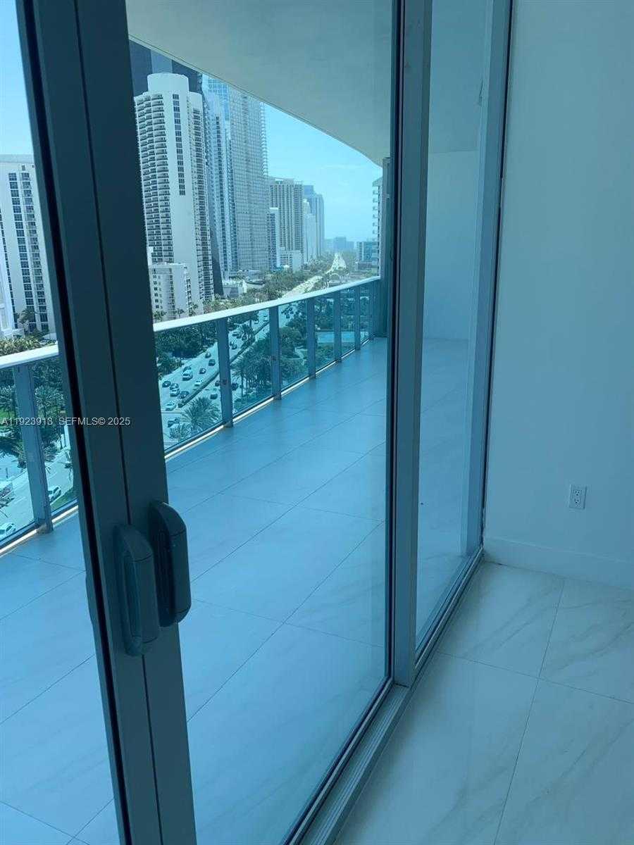 Small Image of 17550 COLLINS AVE #1204, Sunny Isles Beach Number 38