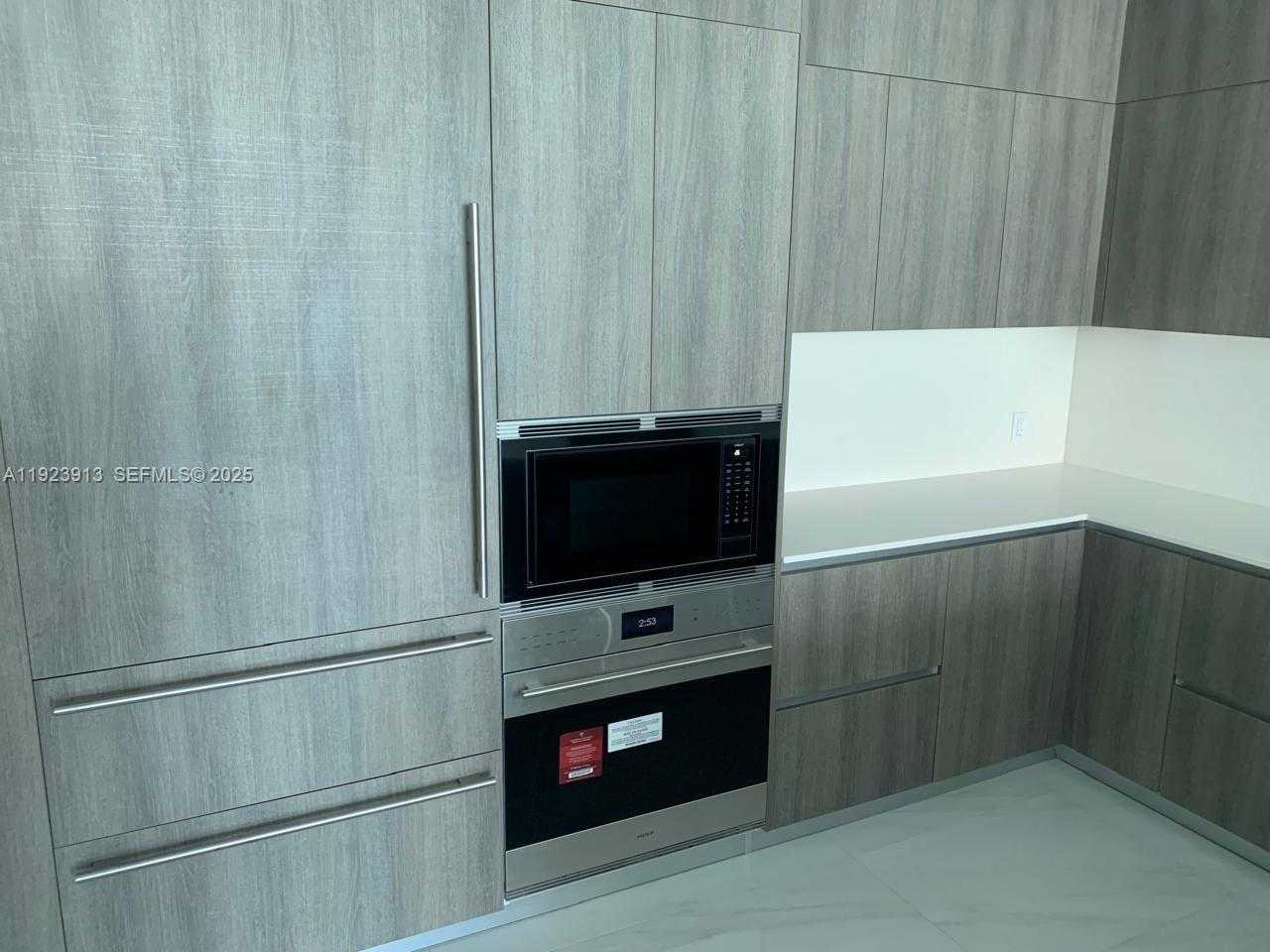 Small Image of 17550 COLLINS AVE #1204, Sunny Isles Beach Number 4