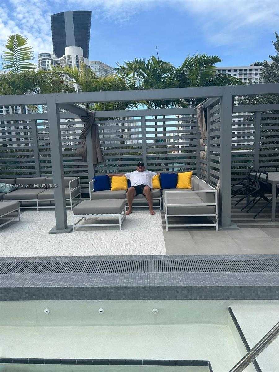 Small Image of 17550 COLLINS AVE #1204, Sunny Isles Beach Number 44